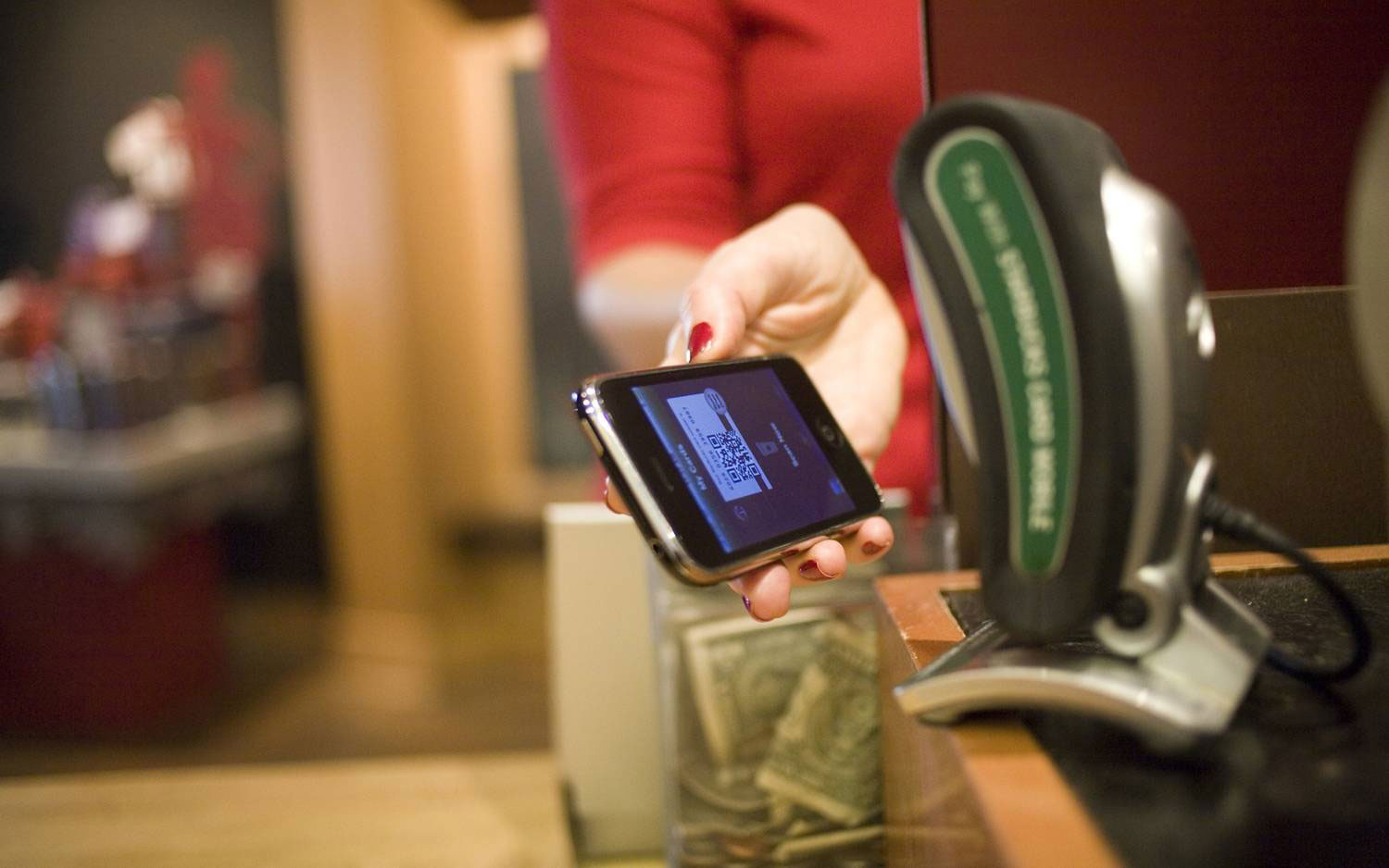 starbucks-Mobile-Payment-cbs